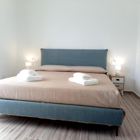 אולביה Flamingo Guest House- Rooms מראה חיצוני תמונה