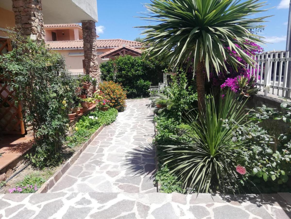 אולביה Flamingo Guest House- Rooms מראה חיצוני תמונה