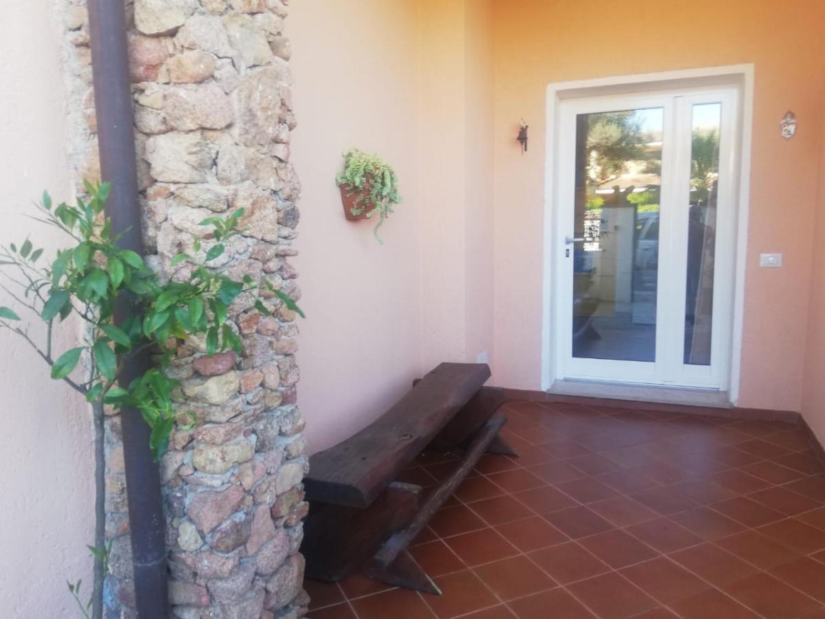 אולביה Flamingo Guest House- Rooms מראה חיצוני תמונה