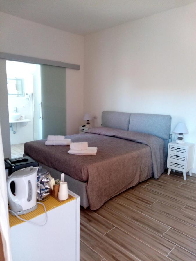 אולביה Flamingo Guest House- Rooms מראה חיצוני תמונה