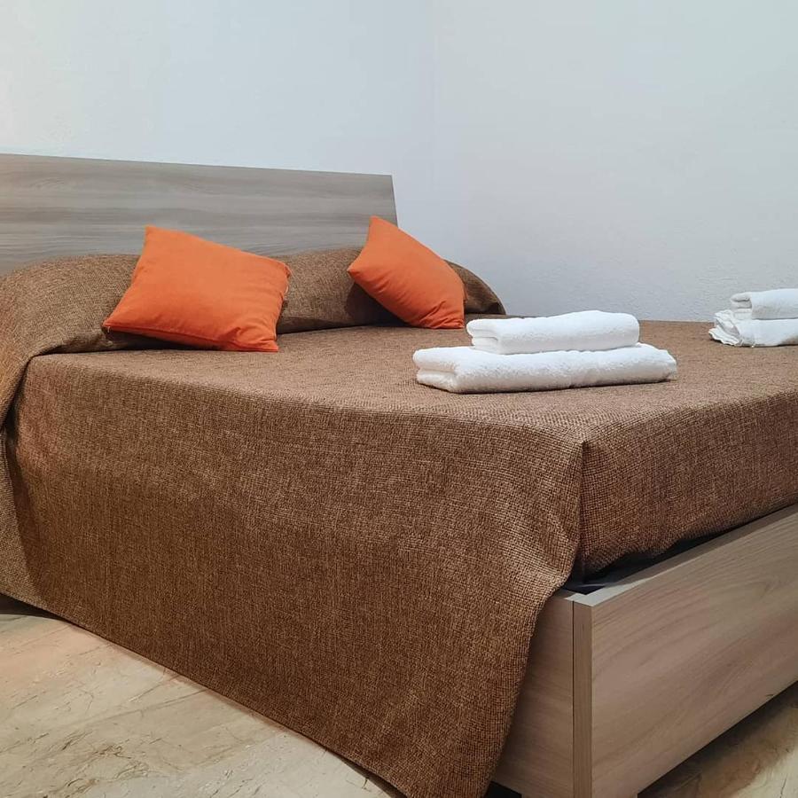 אולביה Flamingo Guest House- Rooms מראה חיצוני תמונה