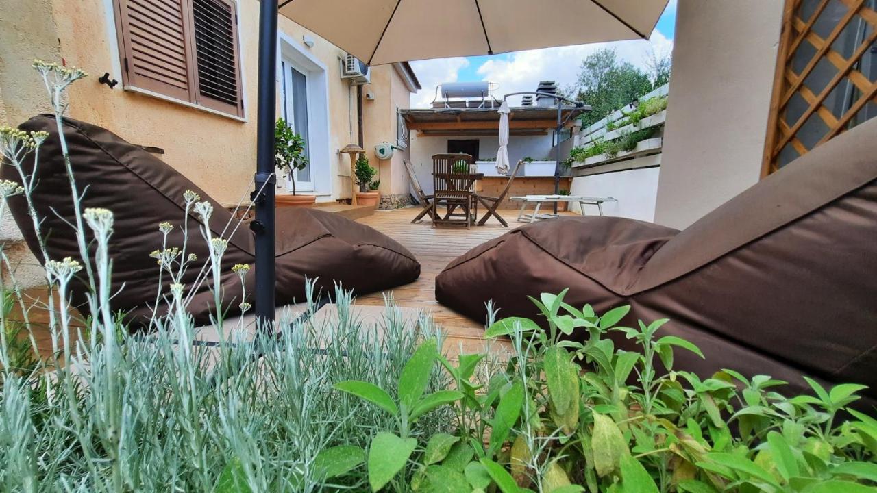 אולביה Flamingo Guest House- Rooms מראה חיצוני תמונה