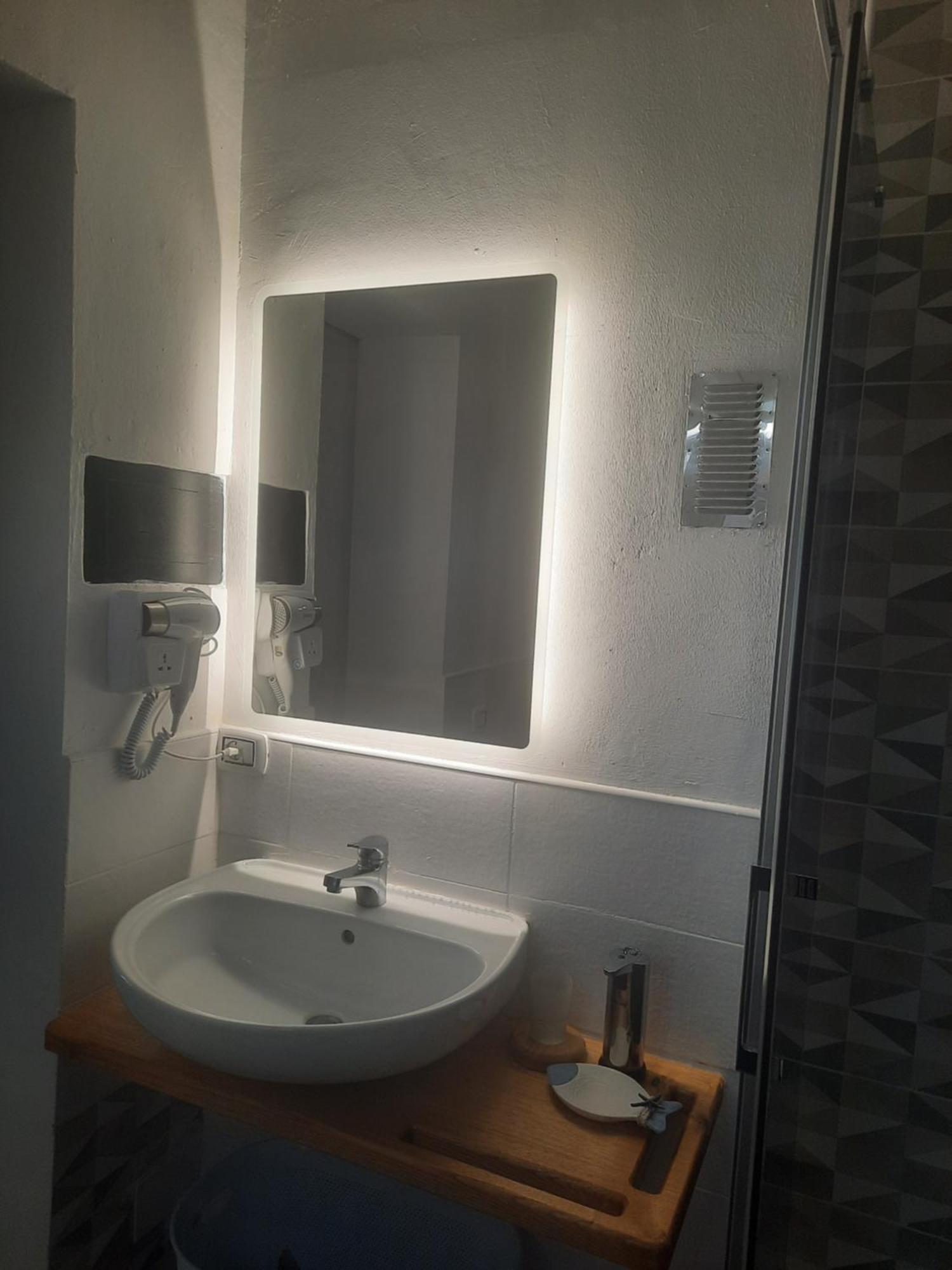 אולביה Flamingo Guest House- Rooms חדר תמונה